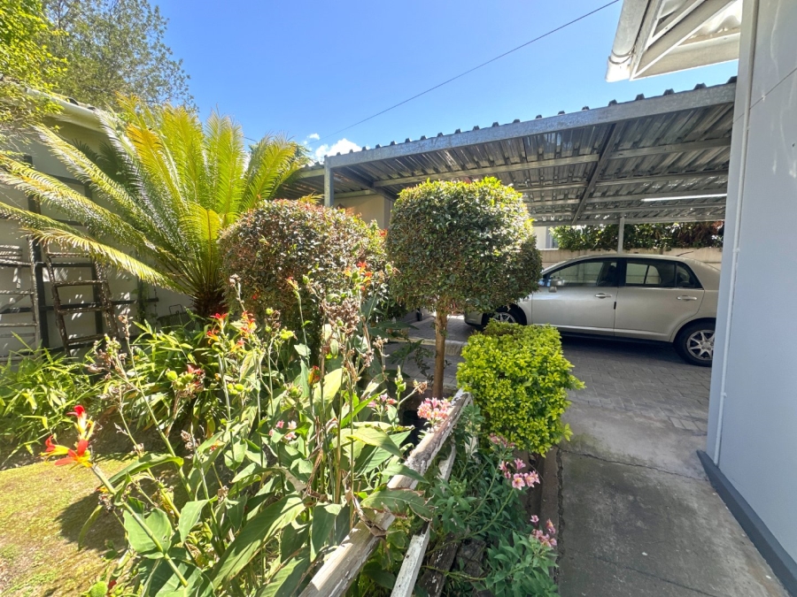 3 Bedroom Property for Sale in Bodorp Western Cape